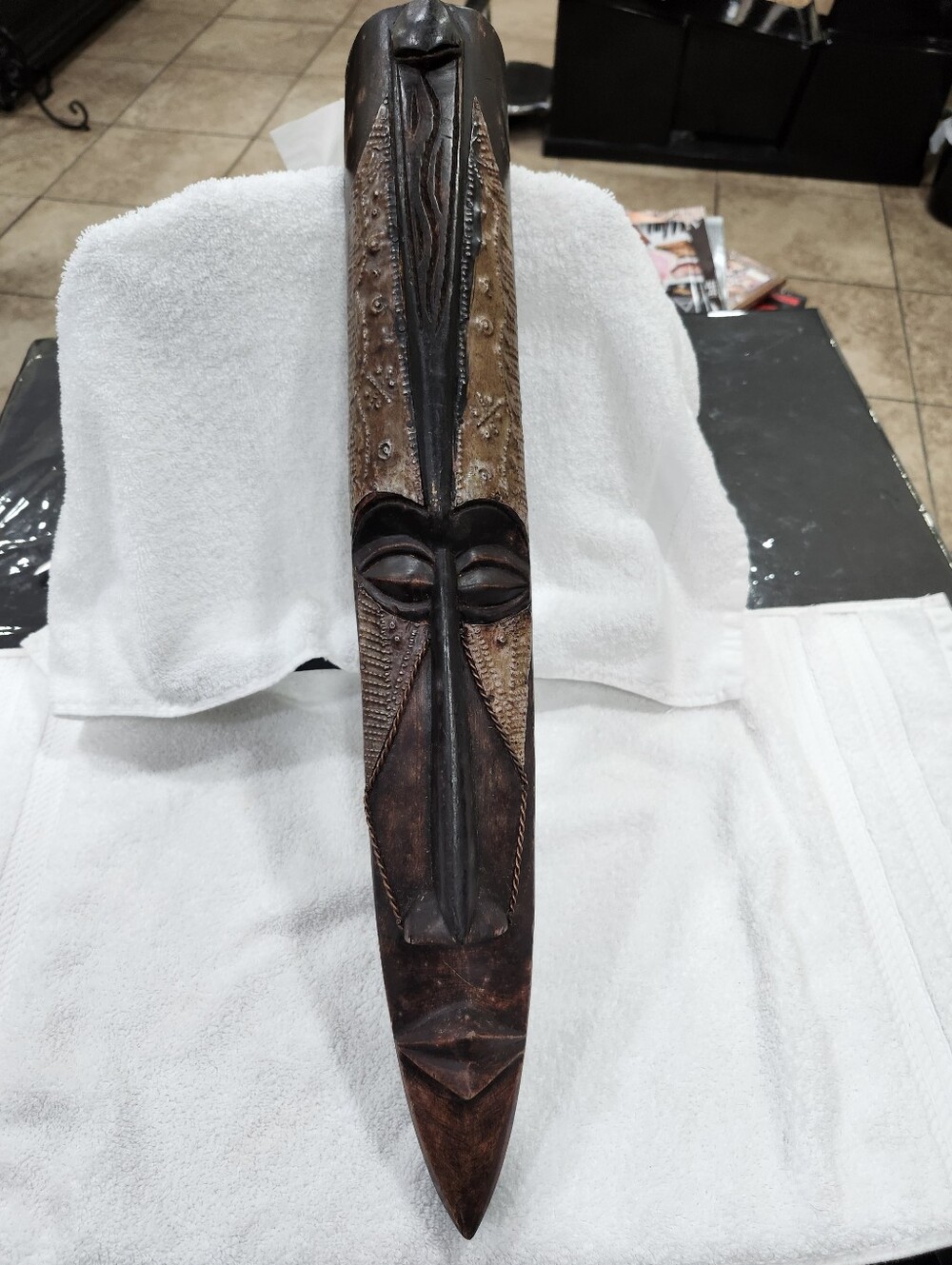Handcrafted Wooden African-style Decorative Wall Mask